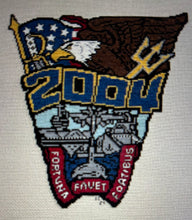 USNA Class Crest 2004 PDF